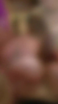 Möpse gefickte bbw bekommt sperma auf ihre titten