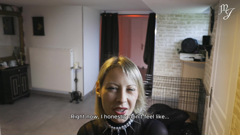 Mistress Julia: My Sissy Sucks My Locked Husband… Who Thinks It’s Me -...