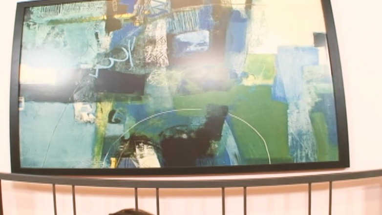 DARVASEX: Salopes aux pieds, scène 4_slim, cette brune à forte poitrine aime se...