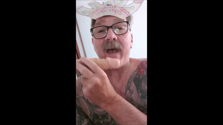 I am homosexual: Milovník ptáků patetický nechutný homosexuál Steve Ryan