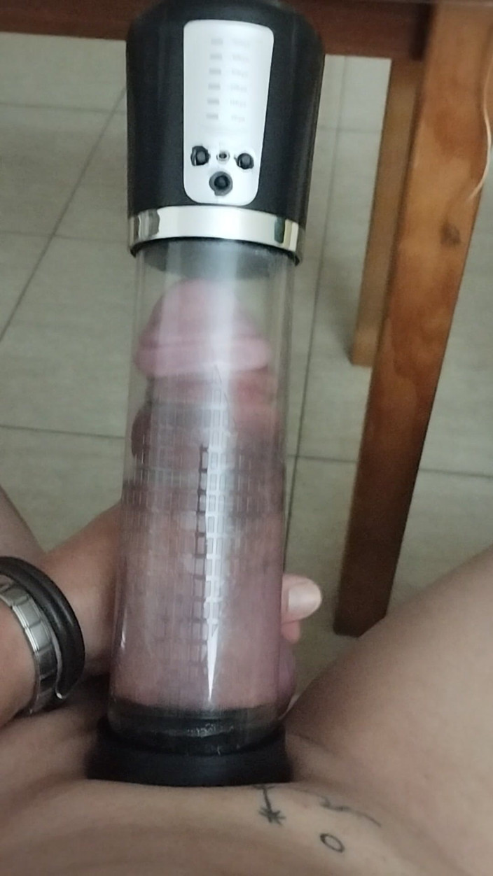 Morbosete000: A Little While with the Vacuum Pump