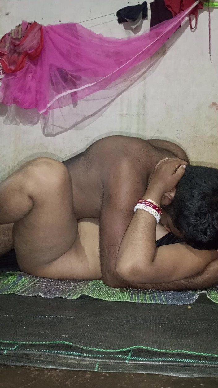 Mg3947731: Indiana menina fodendo buceta apertada, sexo quente com áudio hindi sujo