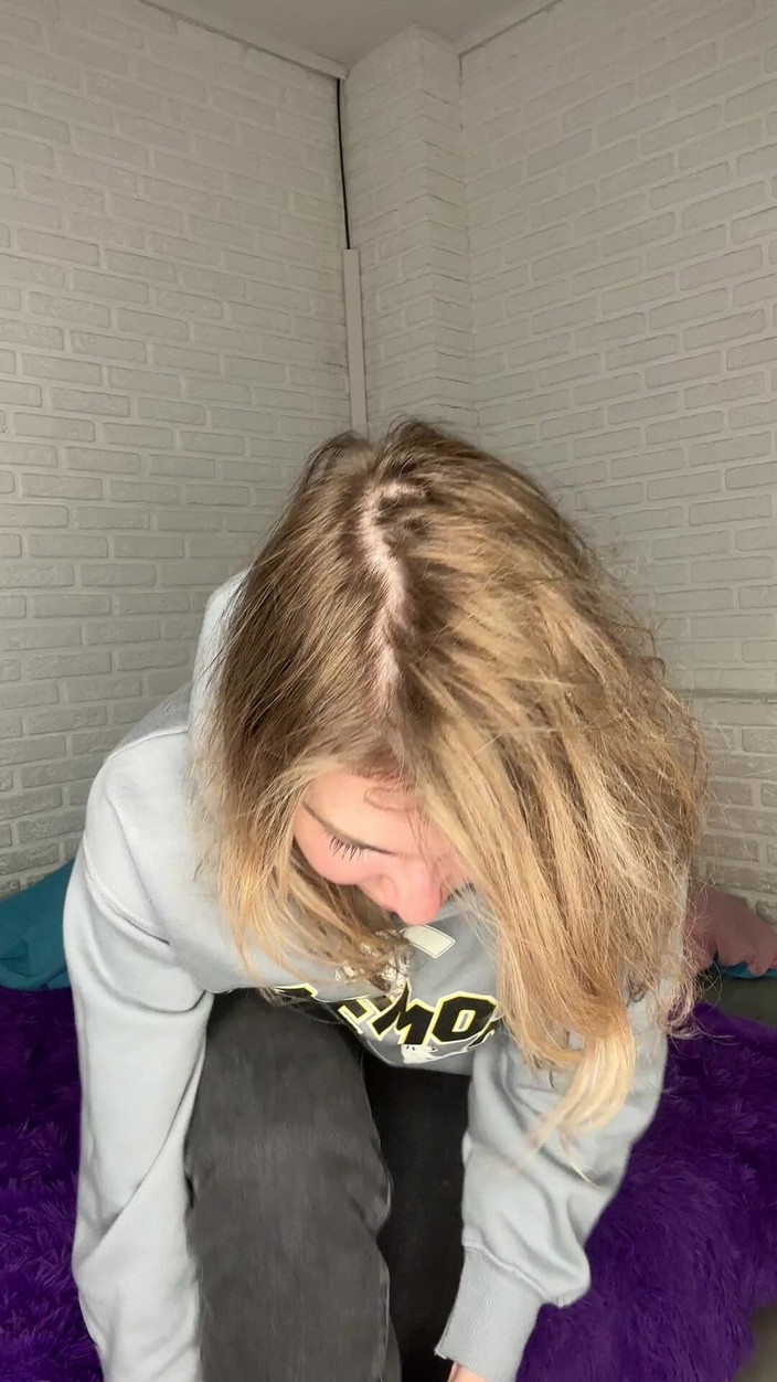 Misty Phoenix: मुझे स्टोर में बाहर जाने के लिए हॉट ड्रेस पहनना है