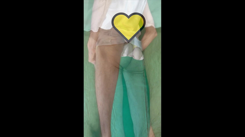 HeIsSooThin: Nattklänning, trosor och rem Försök med att dra