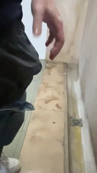 Olhando, Mijando, Se Mostrando, Provocando Em Mictório Público