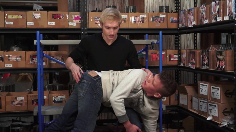 SpankThis: Wysyłka i obsługa