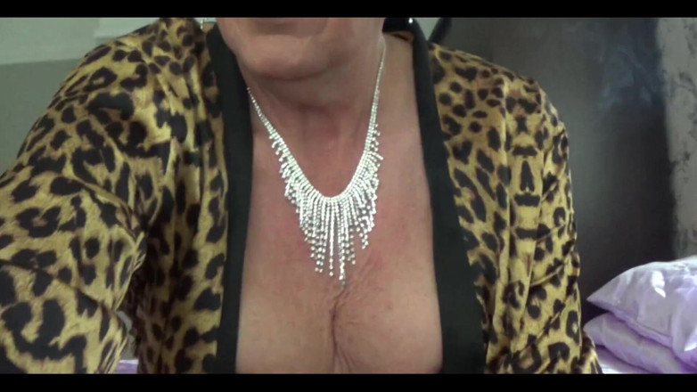 Mature Tina TV: Vidéo de Tina, femme mature