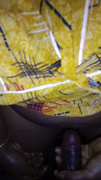 Indian Desi Mój mąż przyjaciel zdradza jebanie w mojej gorącej cipki i My Ass Hard Sex My Duże cycki Pokaż Super Kutas