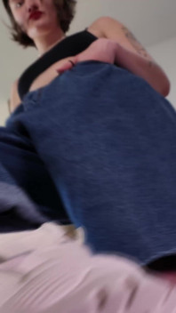POV dominance holky v tělocvičně