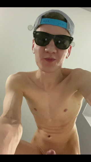 Tommy10boy: Selfie kameram yerine sen olur musun?