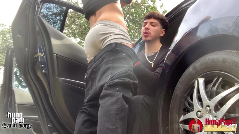 Hung Papi: Caught Sucking Big Dick Uncut Cock Hung Papi Outdoor!