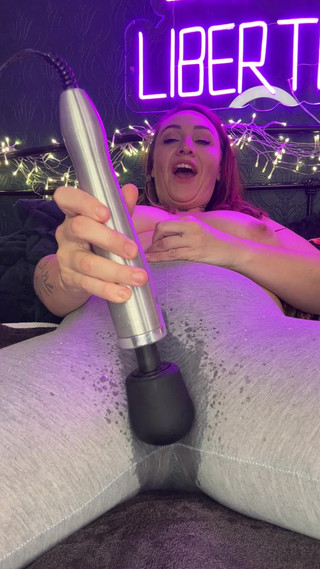 Thumbnail of Grey Legging, Squirt Wetting