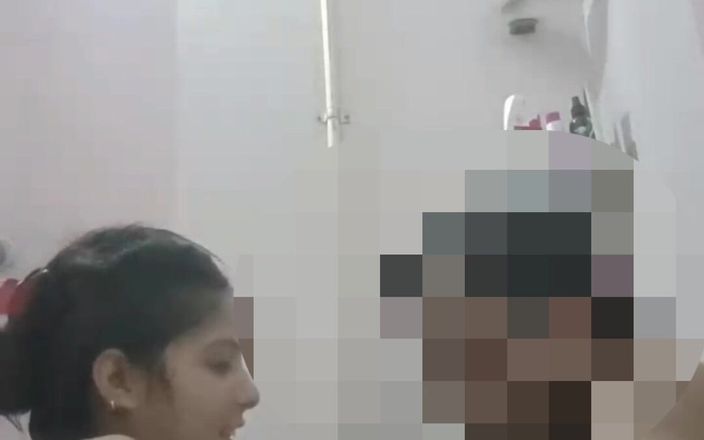 Romanticshaka: देसी नवविवाहित भाभी अपने प्रेमी के साथ स्नान करती है और जोरदार चुदाई करती है