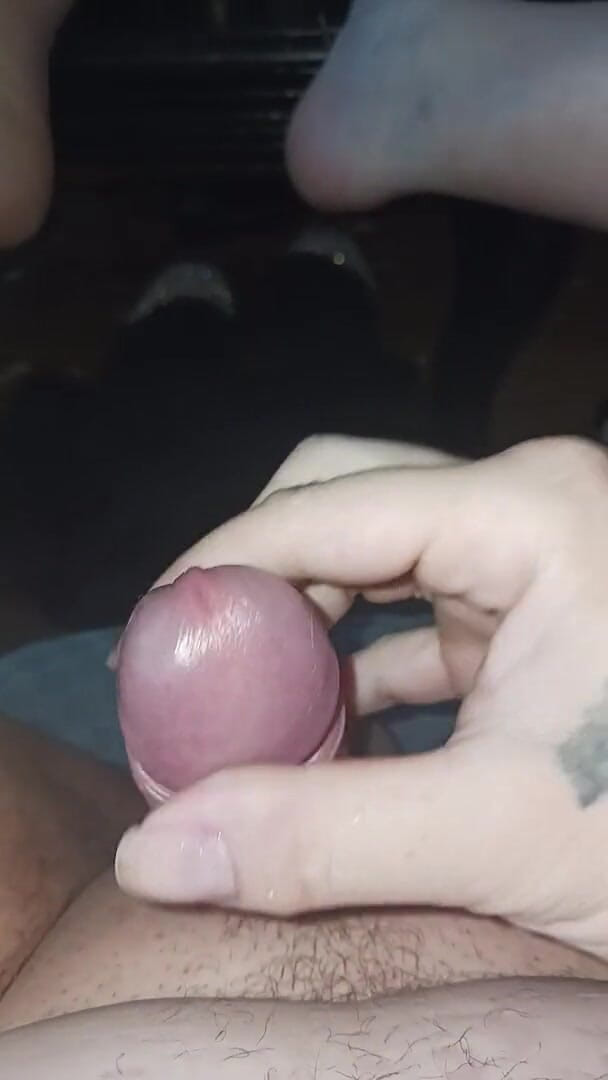 Cocky Uncut88: 자지 빨고 따먹기