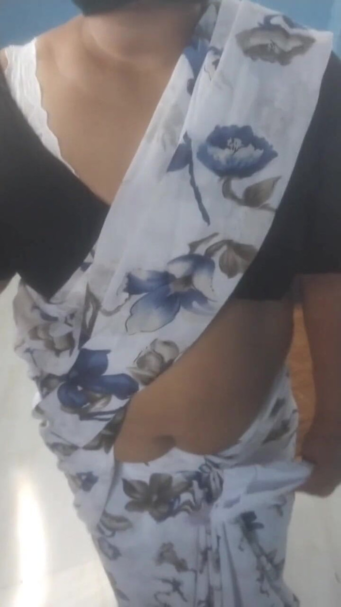 Tamil lesbian: Teacher Sex with Boy for Mark