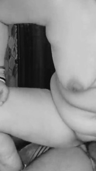 Explorare sexuală cu sora vitregă sexy