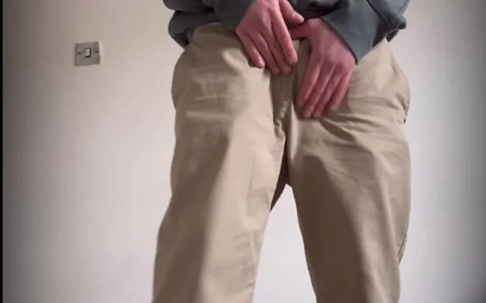 Nalekhome: Strip and Show My Hot Ass and Dick