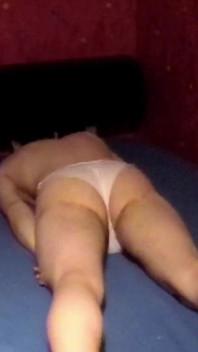 Slip Hump Bed Masturbation