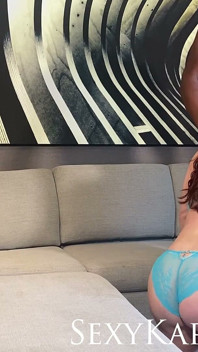 รุ่นแม่น่าเย็ดผมบลอนด์นมใหญ่ Karen Fisher และ Maggie Green โดนควยใหญ่ผิวดําขย่ม!