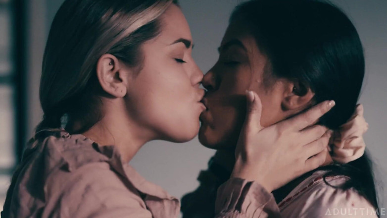 Adult Time: Adult Time - gizli mormon kızlar Alina Lopez ve Kendra Spade...