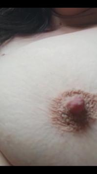 I'm Bored, Showing My Tits