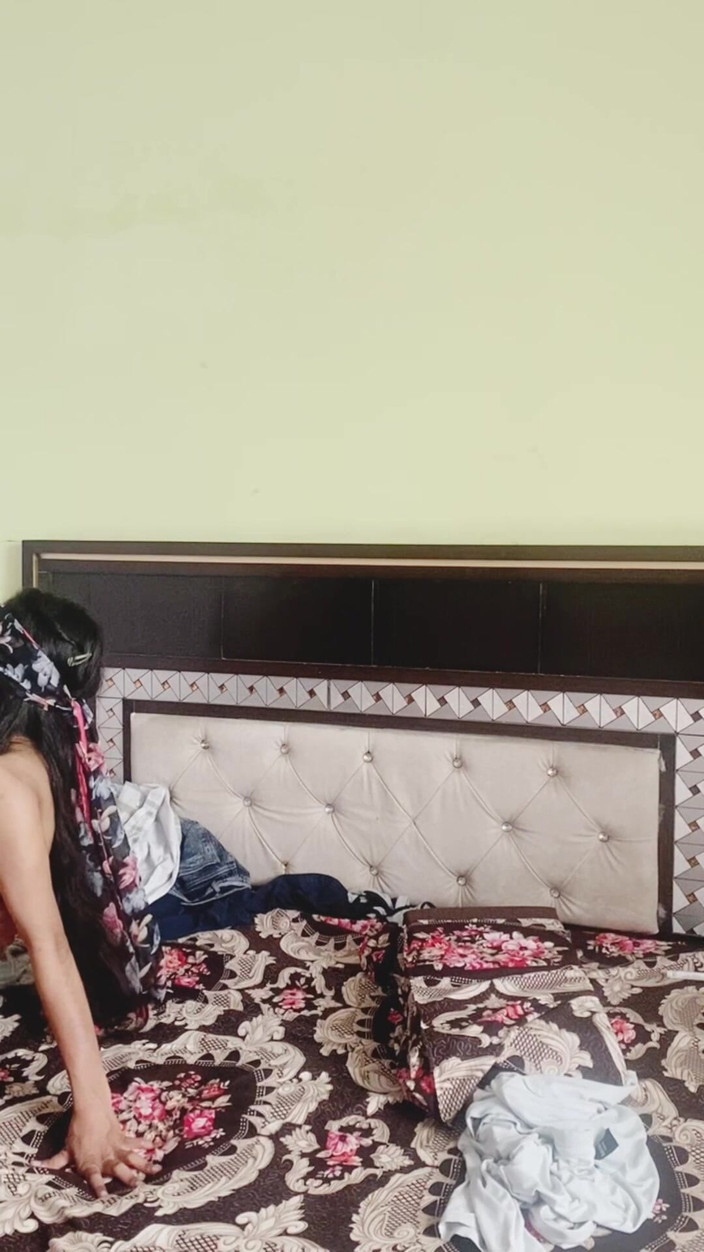 Bracing Safari 4: Desi ragazza Aaj Ghodi Banke Chudi Aur Apne tette e...