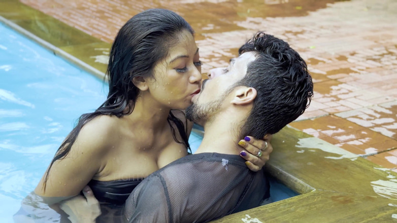 Tightmaal: Hot Indian Couple Had Sex While Having Fun in the...