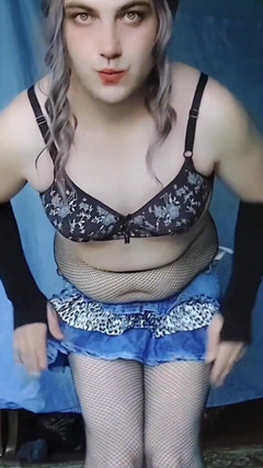 Unleashing My Inner Diva: Confessions of a Crossdressing Beauty thumbnail