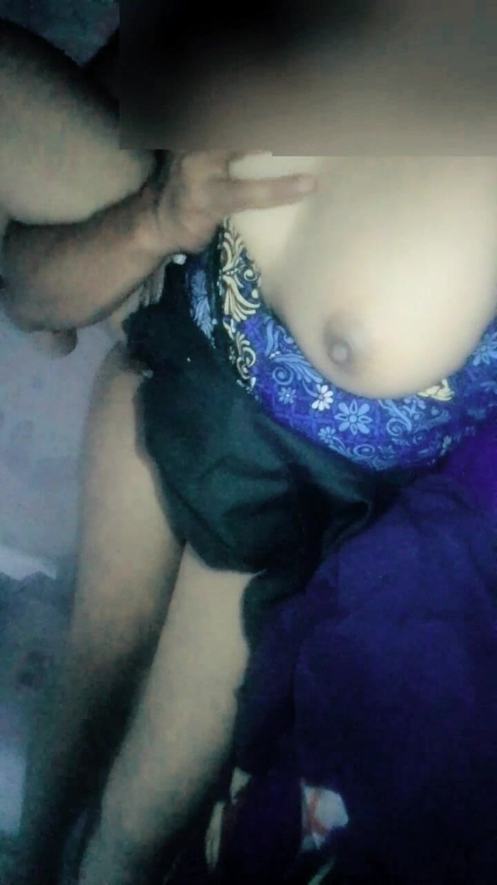 Astriana88: Skutečná Zaměstnankyně Podvádí Své Kolegy