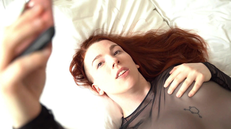 Lily O'Riley: 苍白的红发女郎自慰
