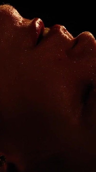 Zbliżenie zmysłowego seksu analnego przez SinfulXXX