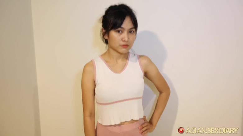 Sex Diary: Asiansexdiary Sexy Asian Girl Spreads Legs for Rough Sex