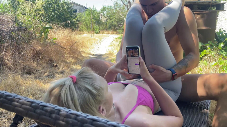 HotPrincessUA: Orang asing ngento sambil aku abaikan dia