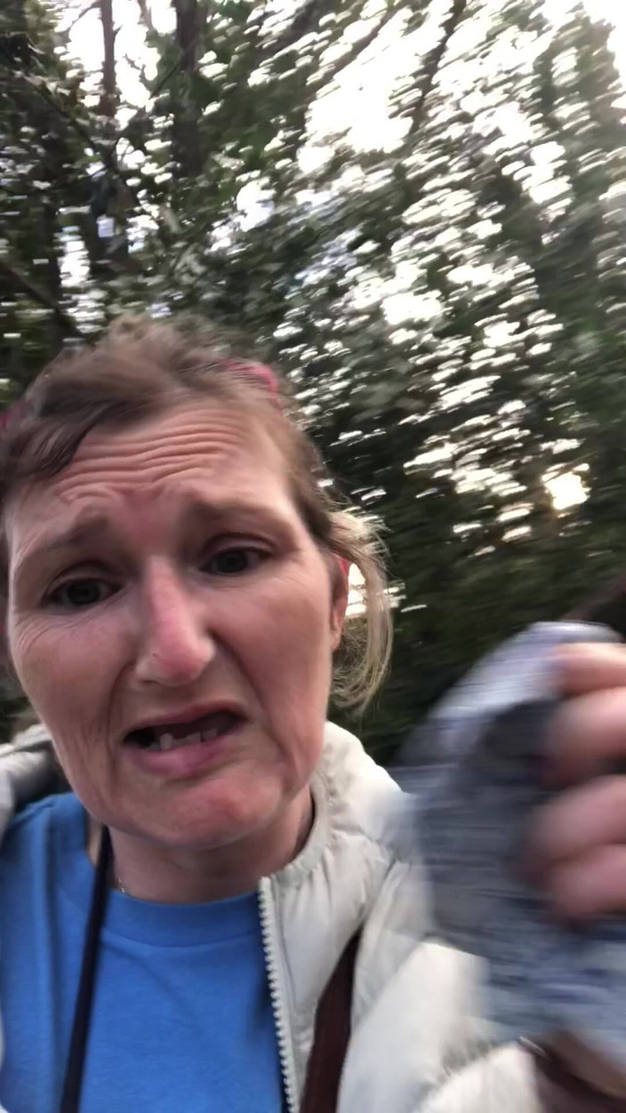 Pissing Paradise: Mencangkung di luar untuk melakukan kencing yang kuat