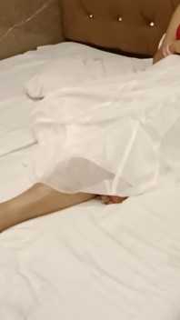 Indyjski Bhabhi pierwszy raz ostry seks analny z pełną hindi brudną odgrywaną rolę