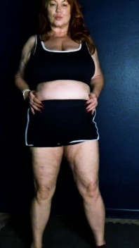 Sexy BBW Sam38g Shaking Assets in Gym Wear
