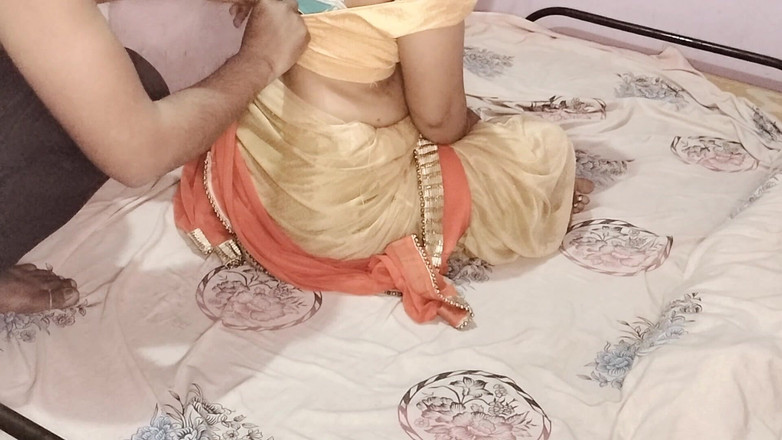 Sexy Girlfriend Girl: 新しく恋愛したカップルのロマンスとキスセックス、ヒンディー語のセックス動画