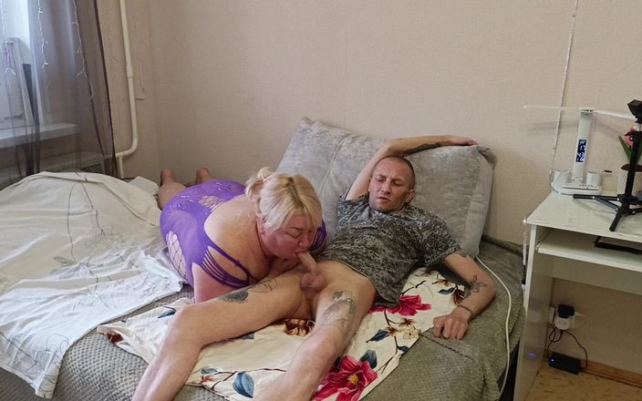 Zona901: Cette belle-mère insatiable veut toujours sucer des bites et avaler...
