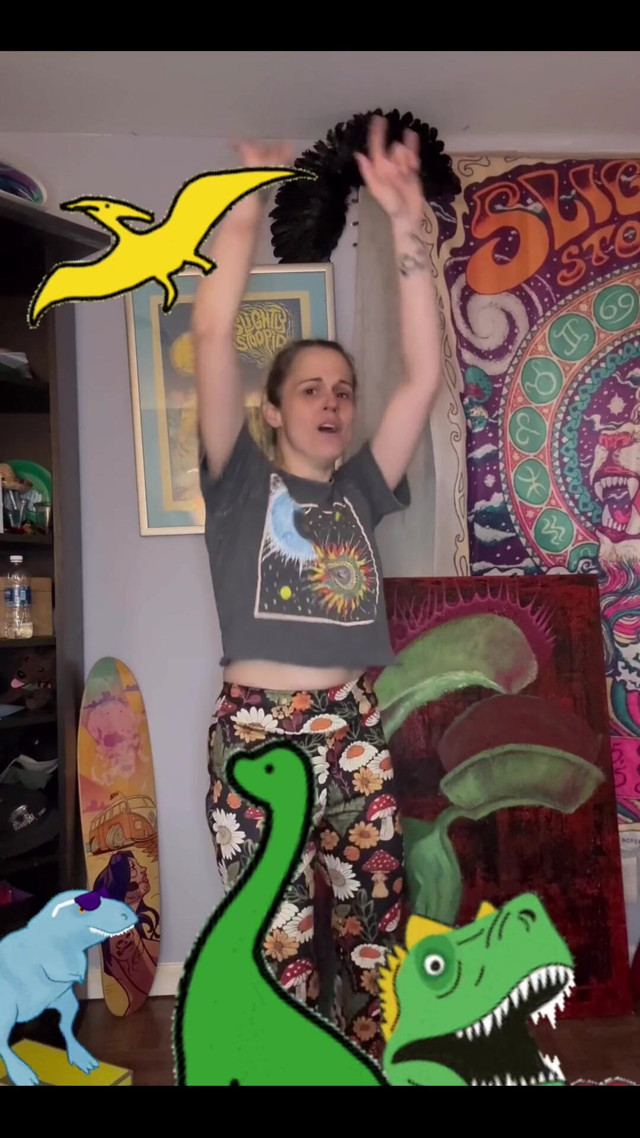 We Are Dino Dancing! (Suzy Wlyde Smut)