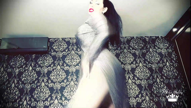 Goddess Misha Goldy: Musisz mnie nagrodzić!