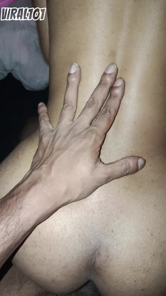 Viral: Я трахаю свою жену в разных позах, и она стала такой возбужденной