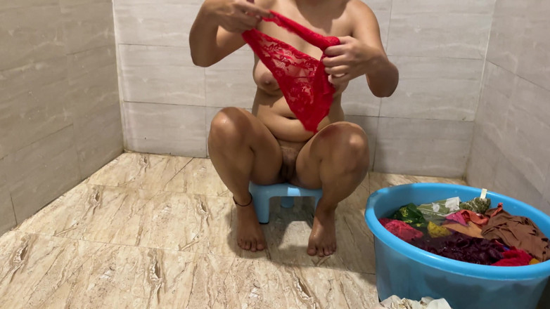 Saarabhabhi6: Schöne bhabhi erstmals sex mit Devar! Pissen vorne mit klarem...