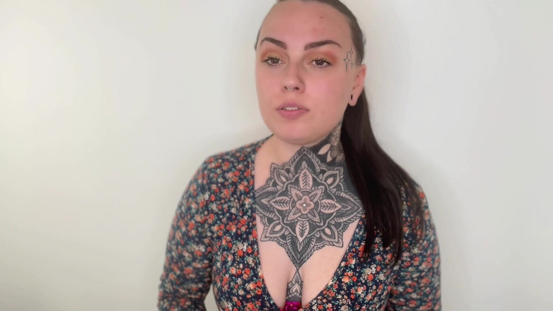 Miss Valentina: Therapiefantasie met Dr Valentina