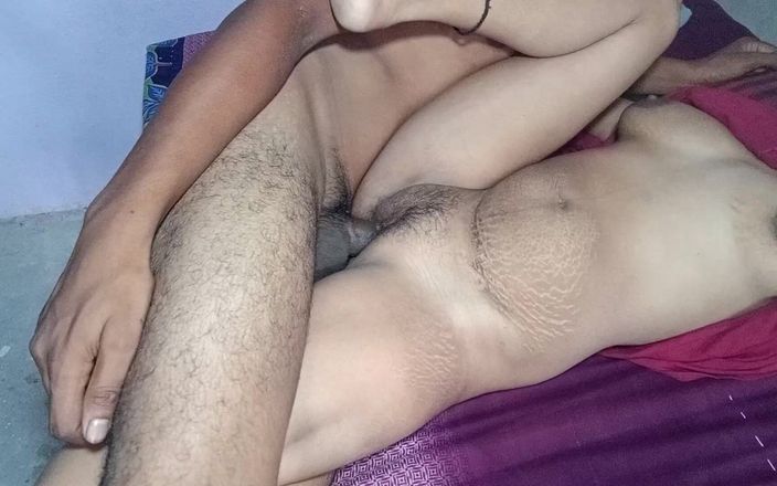 Rinki559: Rinki Bhabhi Mam fucked przez jej własny szwagier indyjski Desi...