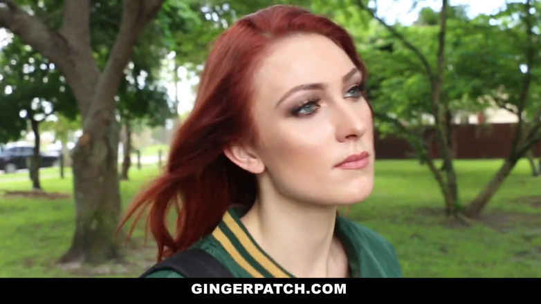 Team Skeet: Alyce sage si cewek hot rambut merah lagi ngentot lebar-lebar