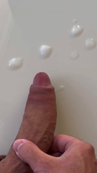 Tim Blesh Morning Jerk off with Big Cumshot