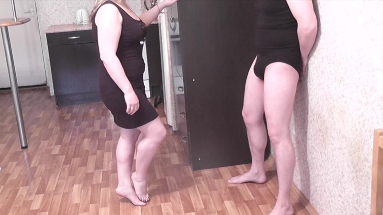 Amateur_fetish: Аматорське лупцювання яєць 3