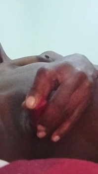 Having Orgasms in Akinky and Sensual Way and My Face Alone Is Key.