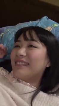 Awek Cantik Sensual Berkongsi Pertemuan creampie mendalam dan sengit - bahagian 4