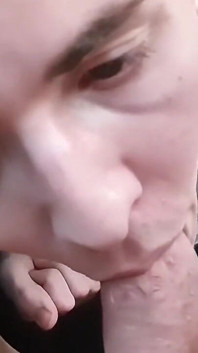 ดูดควยผู้ชายในรถจนแตก - Prettyboi2000x